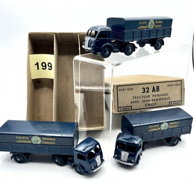 SH Enchères, Sophie Himbaut commissaire-priseur Vente de jouets ANCIENS DE COLLECTION , trains et voitures (MARKLIN / JOUEF / HORNBY /DINKY TOYS /CORGI TOYS) le  jeudi 28 mai à 14h dinky-toys